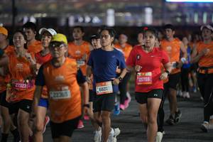 BIB: 27323, 22365, 68205, 25759
                            <button type="button" onclick="openModal(21006817)" class="btn btn-primary btn-sm float-right btn-popup" data-toggle="modal" data-target=".modal-high-quality">
                        <i class="fas fa-shopping-cart"></i> Add to Cart
                    </button>
                                            <button type="button" onclick="isThisMe(21006817, true)" class="btn btn-success btn-sm float-right btn-popup btn-isme hidden" data-toggle="tooltip" data-placement="bottom" title="นี่คือรูปของคุณใช่ไหม คลิกที่นี่เพื่อเอาเข้าอัลบั้ม">
                        <i class="fas fa-plus"></i> Add to album
                    </button>
                    <button type="button" onclick="isThisMe(21006817, false)" class="btn btn-warning btn-sm float-right btn-popup btn-isnotme hidden">
                        <i class="fas fa-ban"></i> Remove from album
                    </button>